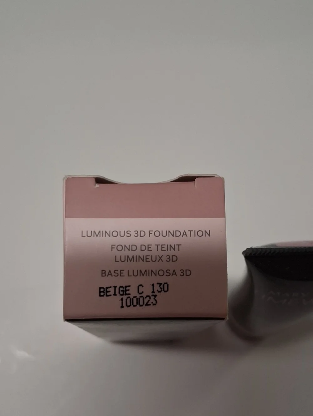 Mary Kay TimeWise Luminous 3D Foundation - Beige C 130 1oz..